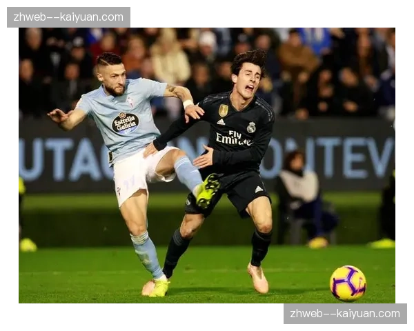 塞尔塔防守体系崩溃分析：从三球领先到连失四球的阵型保持与注意力分配问题