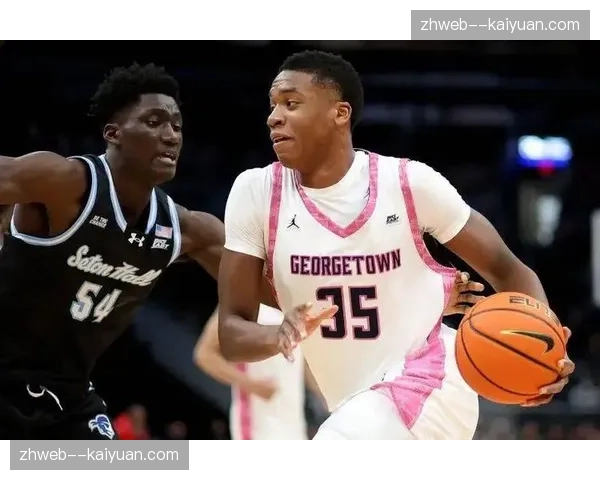 马刺科林斯内线技术细腻度 低位单打能力补充进攻手段 马刺科林斯内线技术细腻度 低位单打能力补充进攻手段