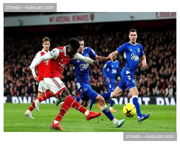 阿森纳前场三叉戟保持距离感,抓转换战术打击纵深空间 阿森纳前场三叉戟保持距离感,抓转换战术打击纵深空间